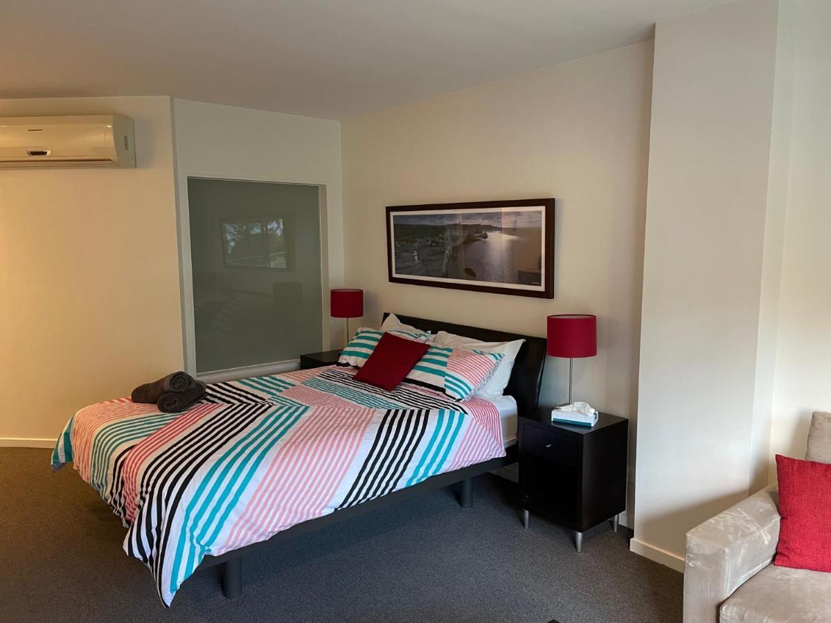 Appartement Waterfront@Waves à Cowes Extérieur photo